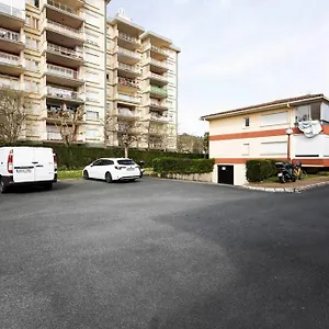 Zurubi-gain. Basquenjoy Apartamento