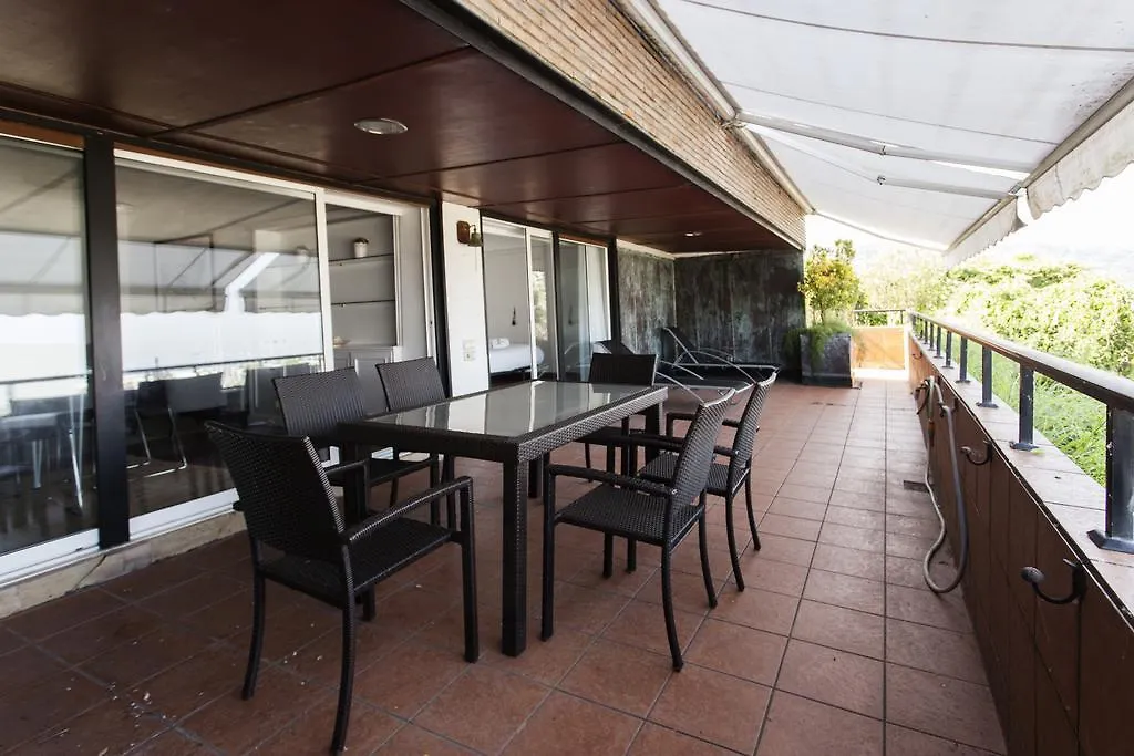 Lore Artean - Basque Stay Hondarribia